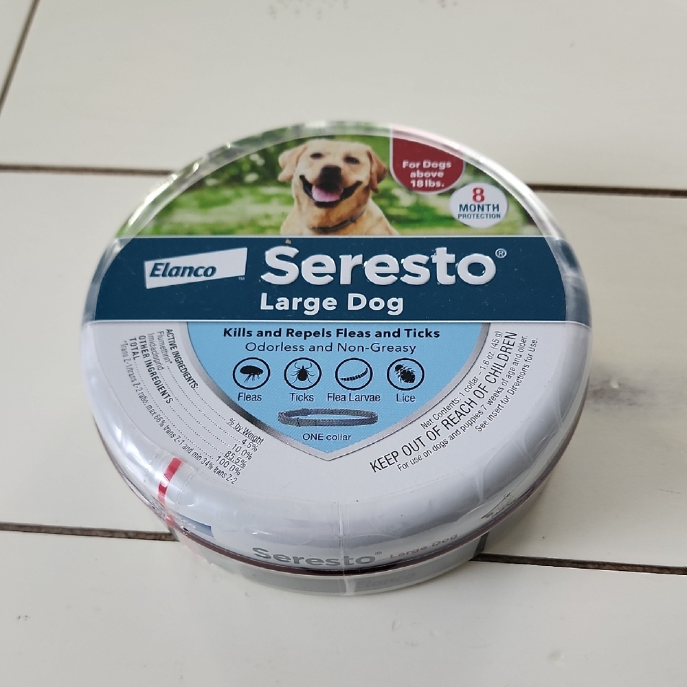 Seresto Large Dog Flea and Tick Collar - White
